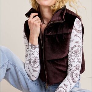 Cropped Velvet Puffer Vest BNWT